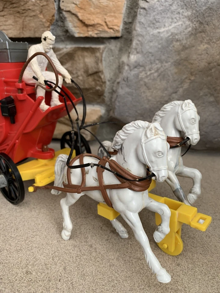 De colección 1950 Ideal Western Stage Coach Juguete Fix-It Juego conductor y caballos 15" Foto 2 de 4