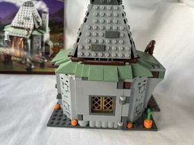 LEGO Harry Potter 4738 Hagrid's Hut 4 Mini Figs -Complete (1 minor substitution)