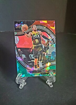 Trae Young 2020-21 Panini Select RED WHITE GREEN COURTSIDE