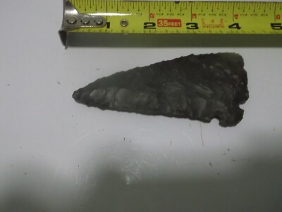 Flint-napped Tang knife, do not Sell as real, great for man cave. 4 inches.