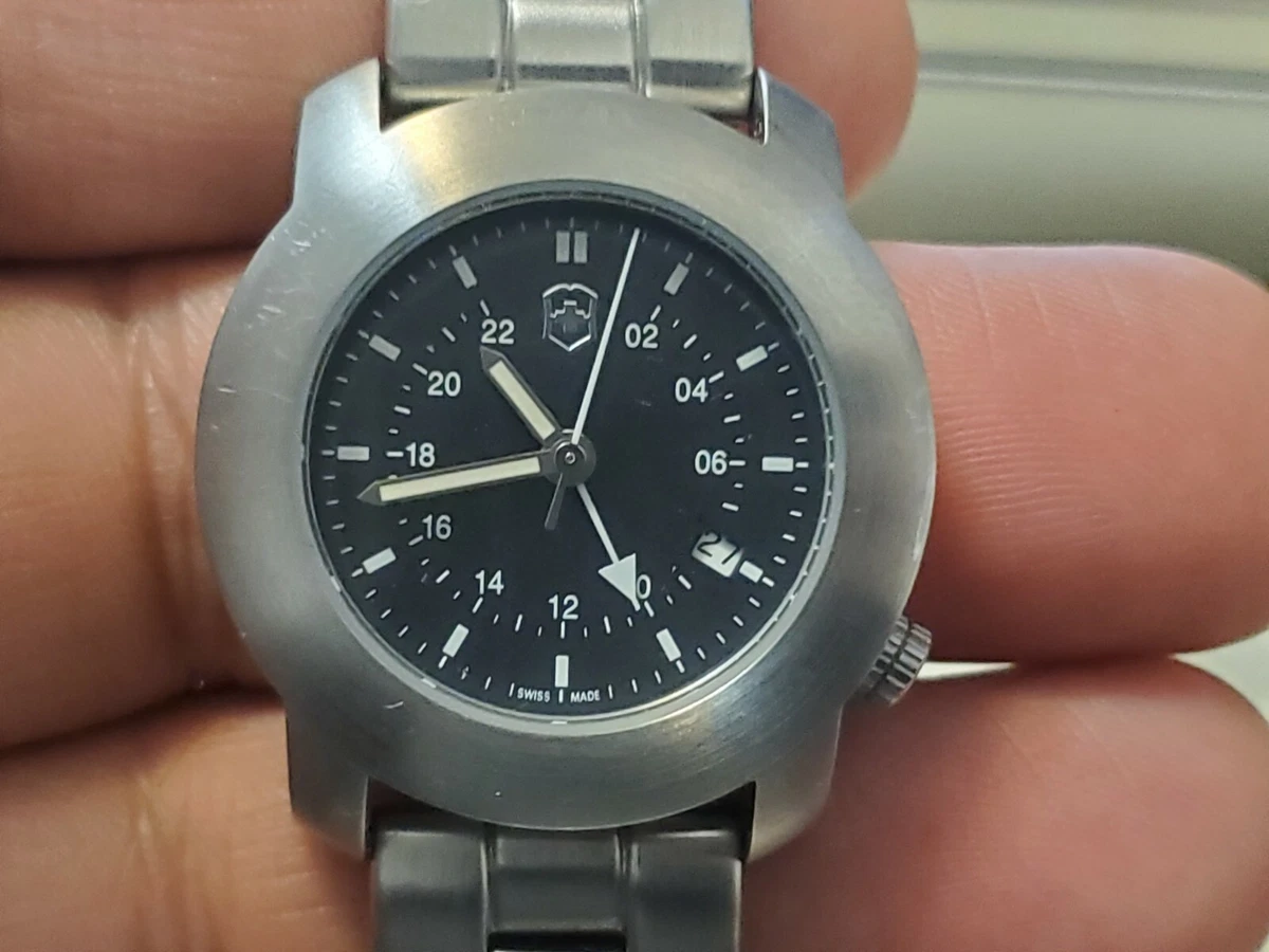 Victorinox infantry clearance gmt quartz watch