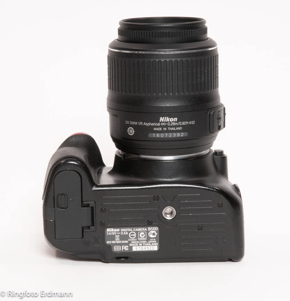 Nikon D5100 Kit m/ AF-S DX 18-55mm f/3.5-5.6G ED VR Objektiv, gebraucht - Bild 3 von 4