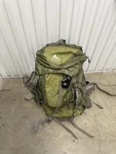 Gregory Acadia Backpack Pack,  Size M, Hiking Backpacking Green