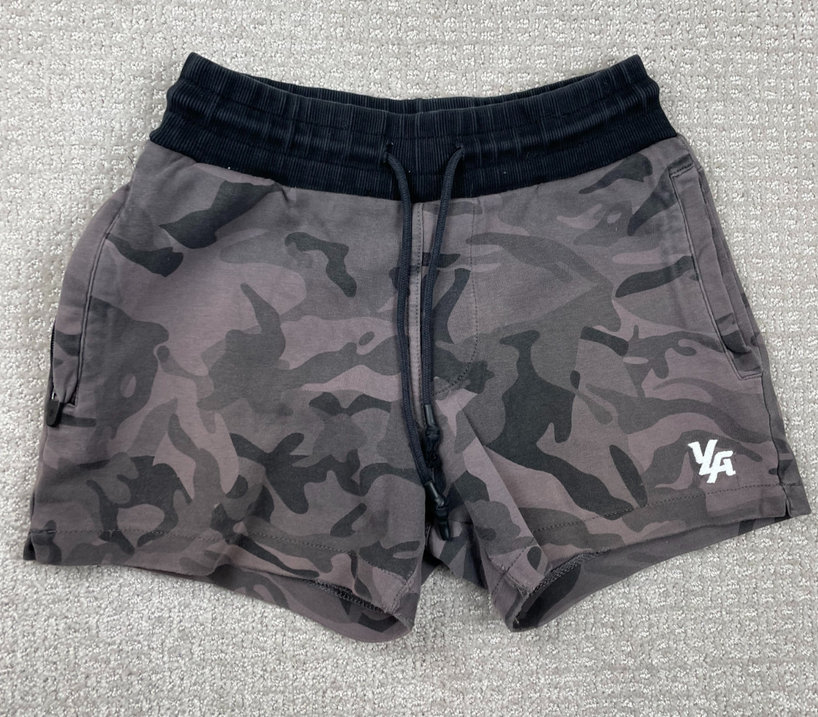 YoungLA Shorts Womens Medium Camo Drawstring Sweat Shorts Gym Workout Logo Run