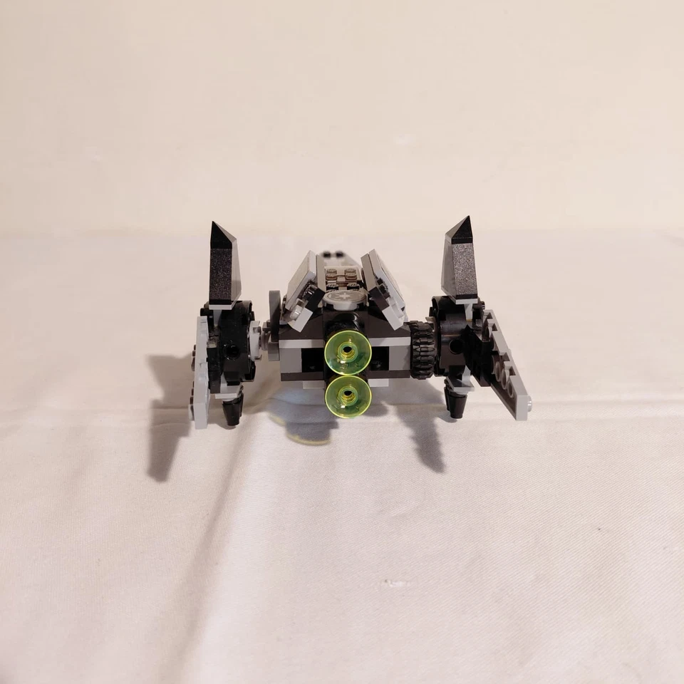 LEGO Star Wars 7915 Imperial V-wing Starfighter, foto 4 di 5