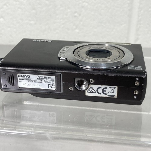 Sanyo VPC-T700 7MP 3x Zoom Digital Camera ~ Screen Damage, Battery, No Charger - Picture 11 of 12