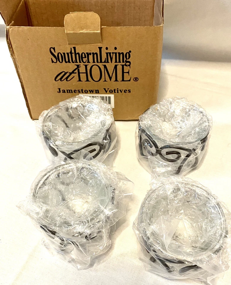 Лот из четырех металлических стеклянных подсвечников Southern Living Джеймстаун 40642 - Изображение 3 из 4