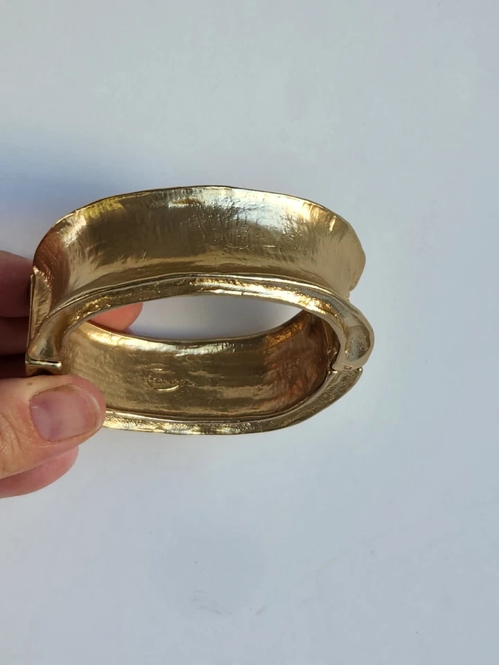 Pulsera Gruesa Ancha Tono Dorado Egipcia Romana Griega Diosa Disfraz Halloween Foto 2 de 4