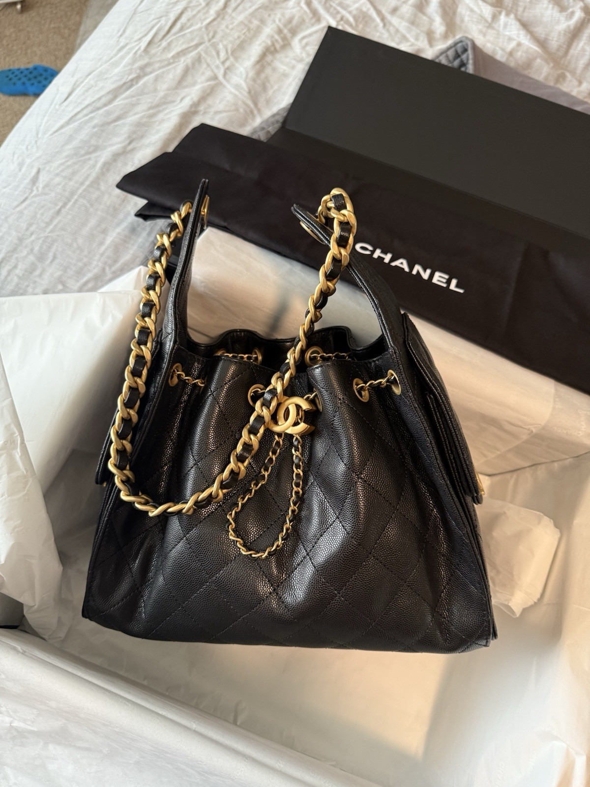 NEW & AUTH CHANEL 2025 Small Hobo Bag Grained Calfskin Caviar Green Mint image 6