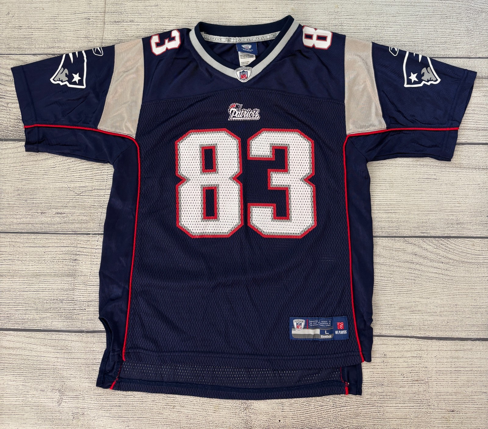 WES WELKER #83 NEW ENGLAND PATRIOTS Youth Large Reebok On Field NFL Home Jersey