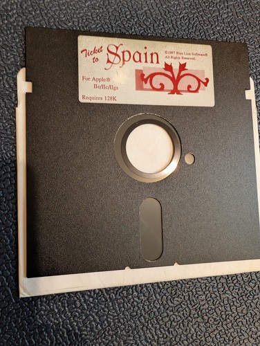 Ticket to Spain Apple II Vintage Video Game Blue Lion Software Box & Manuals - Picture 6 of 14