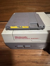 Nintendo NES Console W/games. No Controller/Power Cord