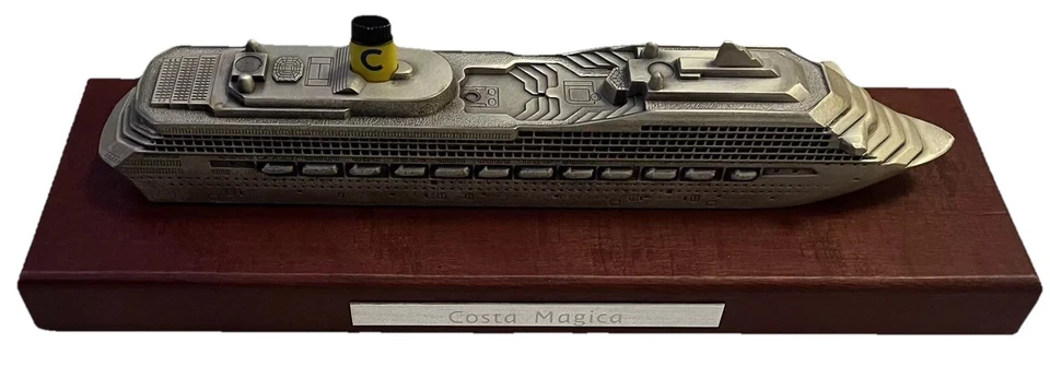 COSTA MAGICA - MEGA Kreuzfahrtschiff - Schiffsmodell - Modell - Bedruckt