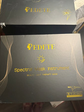 PEDETE Spectral Mask Instrument LED Light Therapy Face Mask Portable Beige