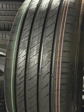 Pneumatici Estivi 215/55 R17 94W Goodyear Efficientgrip Performance 2