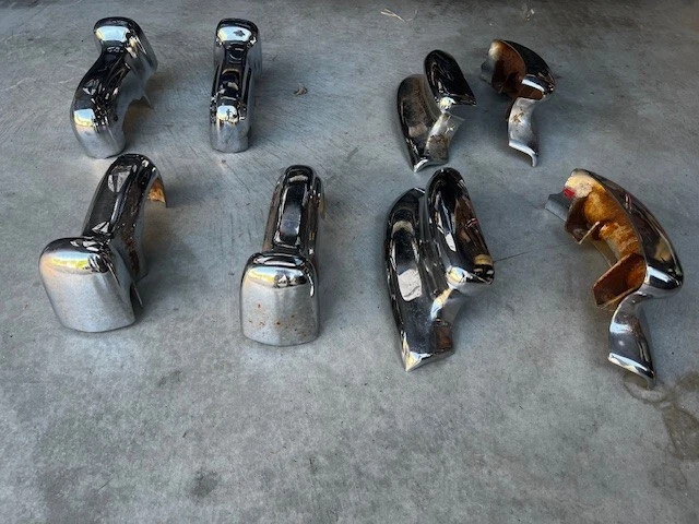 Lincoln Continental 1942-1948 Lote de protectores de parachoques delanteros y extremos originales Foto 3 de 4