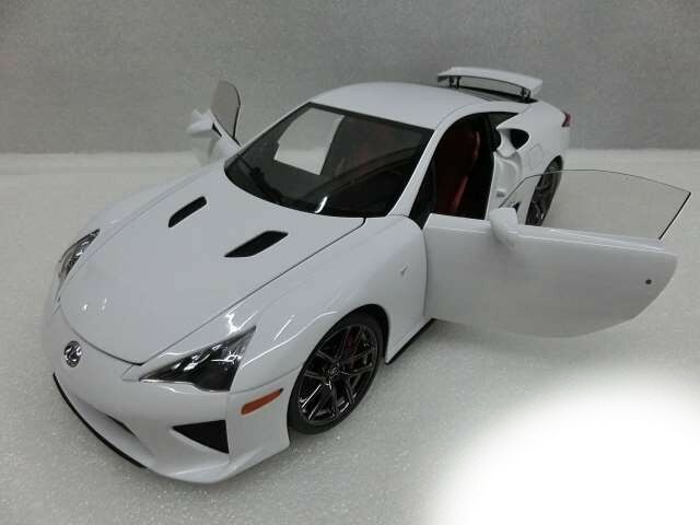 autoart lexus lfa