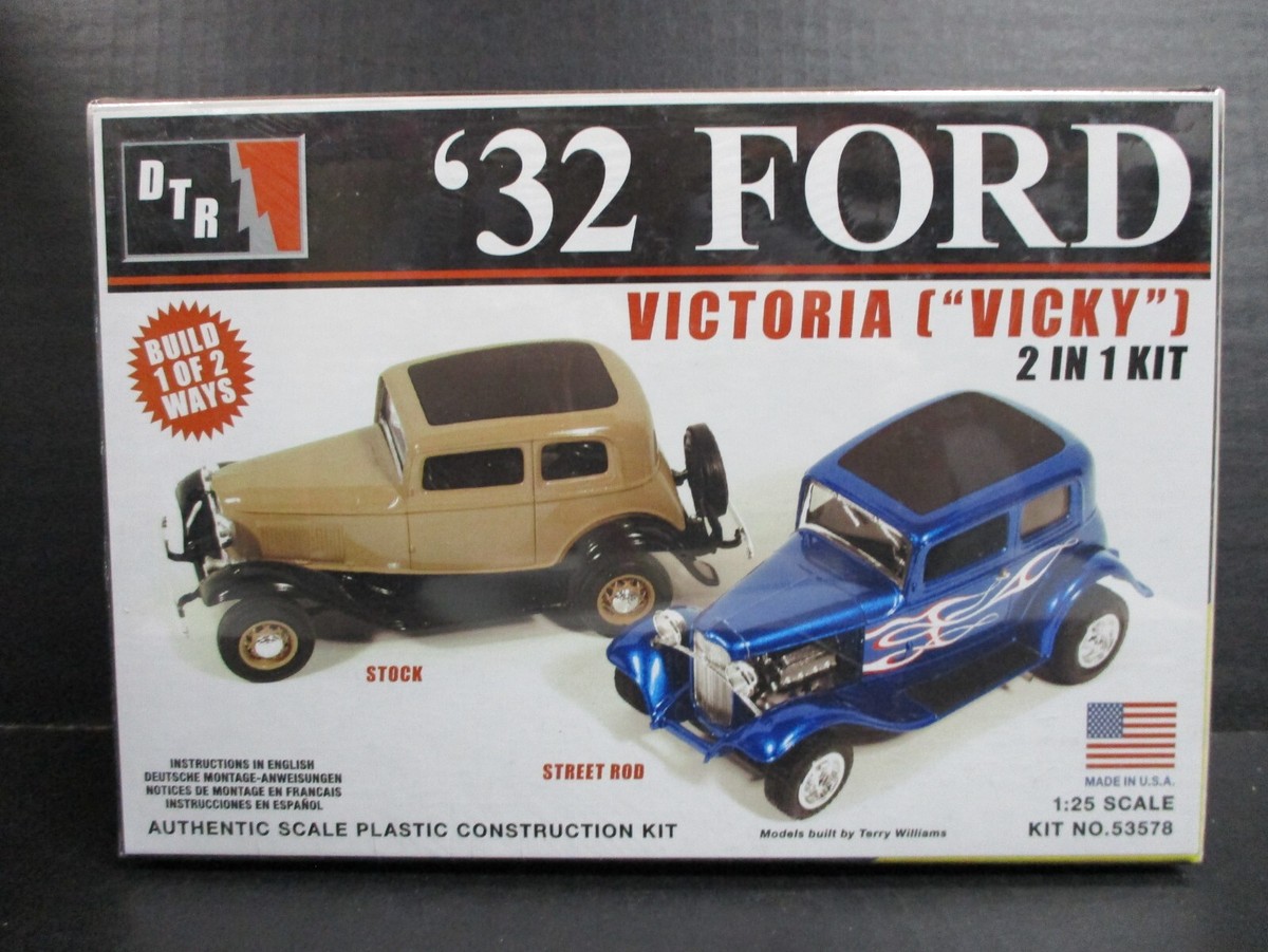 1932 Ford Victoria 