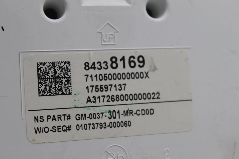 Grupo de velocímetros 82 k MPH y KPH para Chevrolet Colorado 2018-2019 OEM #34392 Foto 3 de 4