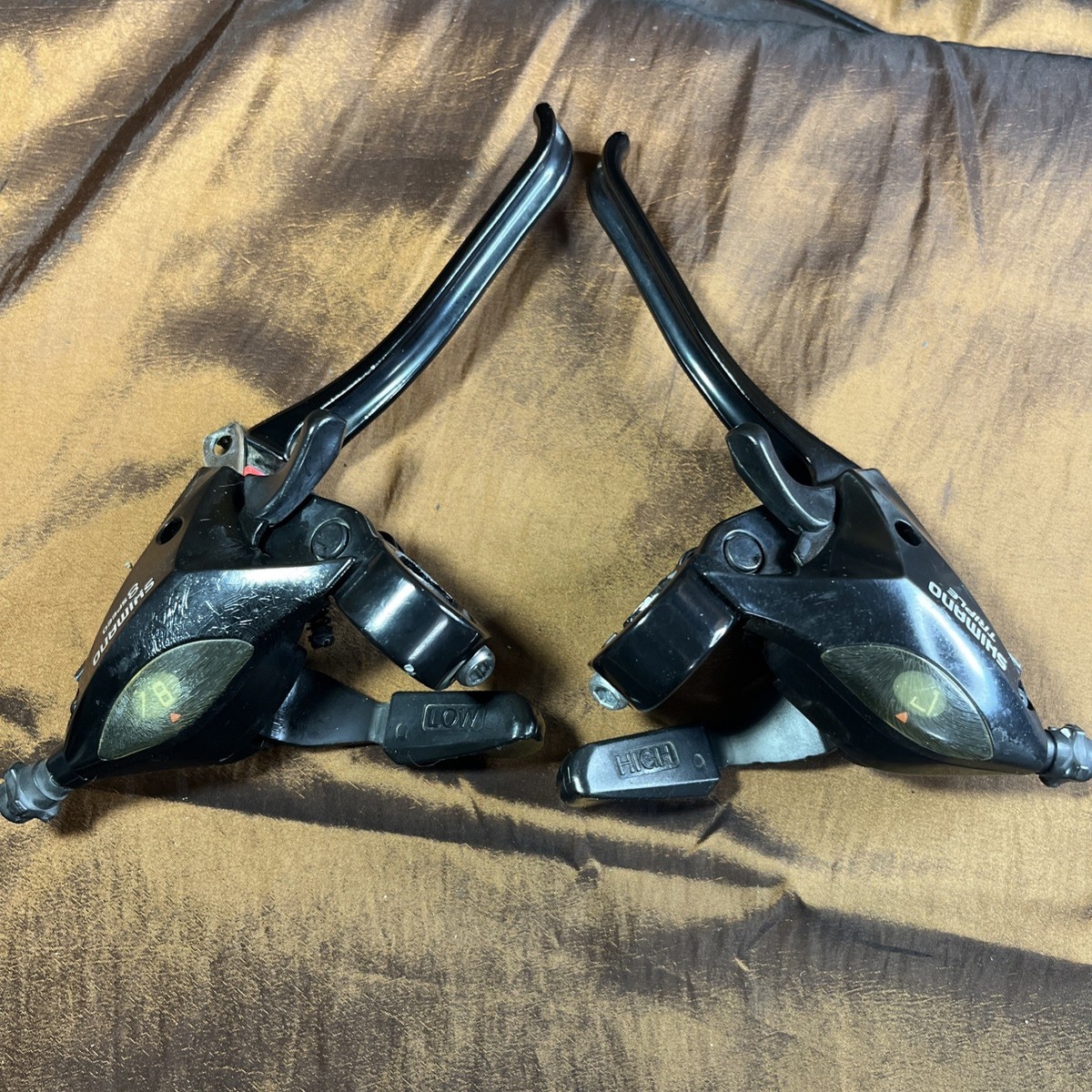 Shimano Sora ST-R221 Flat Bar Dual Lever Set 2 x 8 Speed Black