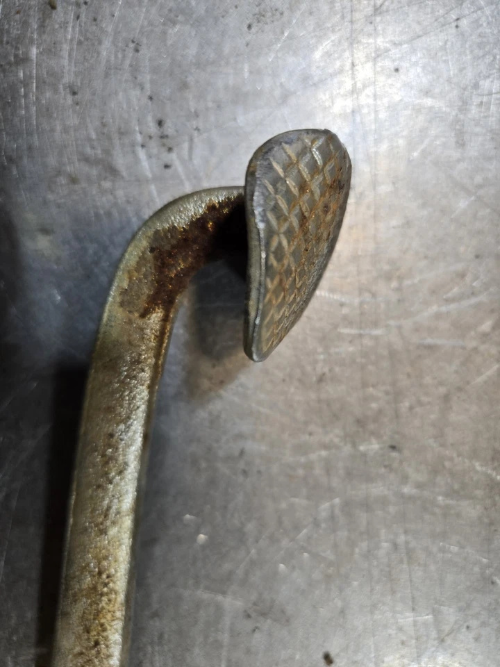 Palanca de pie de freno trasero Suzuki GS300L Foto 2 de 4