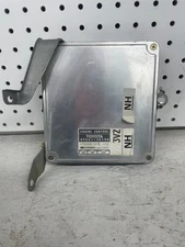 1989 - 1990 89  Toyota Truck 4Runner Manual Trans 6 CYL 3VZ ECU 89661-35190 OEM