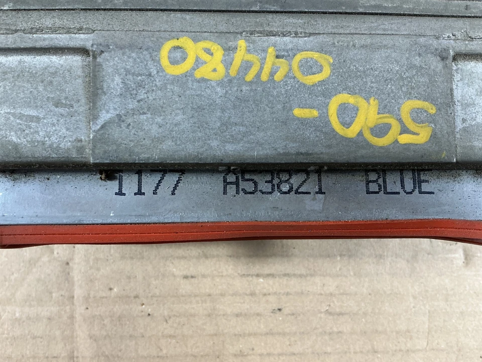 Unidad de módulo de control del motor Chevrolet Venture 1997-1999 ECU 16217058, 16218070 Foto 4 de 4