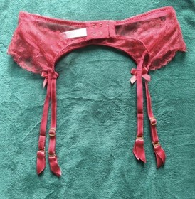 Agent Provocateur Set Bra & Suspender Belt Pink Lace Willa Unworn Valentine gift