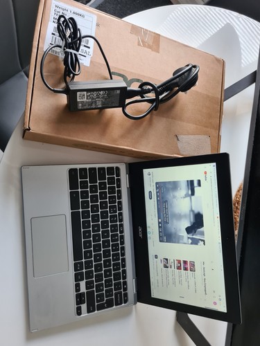 Acer Chromebook 311 CB311-11H-K7DA 11.6 " 4GB RAM 32GB Emmc Mtk MT8183 - Argent - Photo 2/15