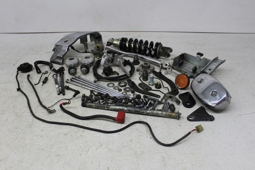 07 SUZUKI INTRUDER VOLUSIA 800 VL800 PARTS AND HARDWARE NUTS BOLTS - Picture 11 of 11