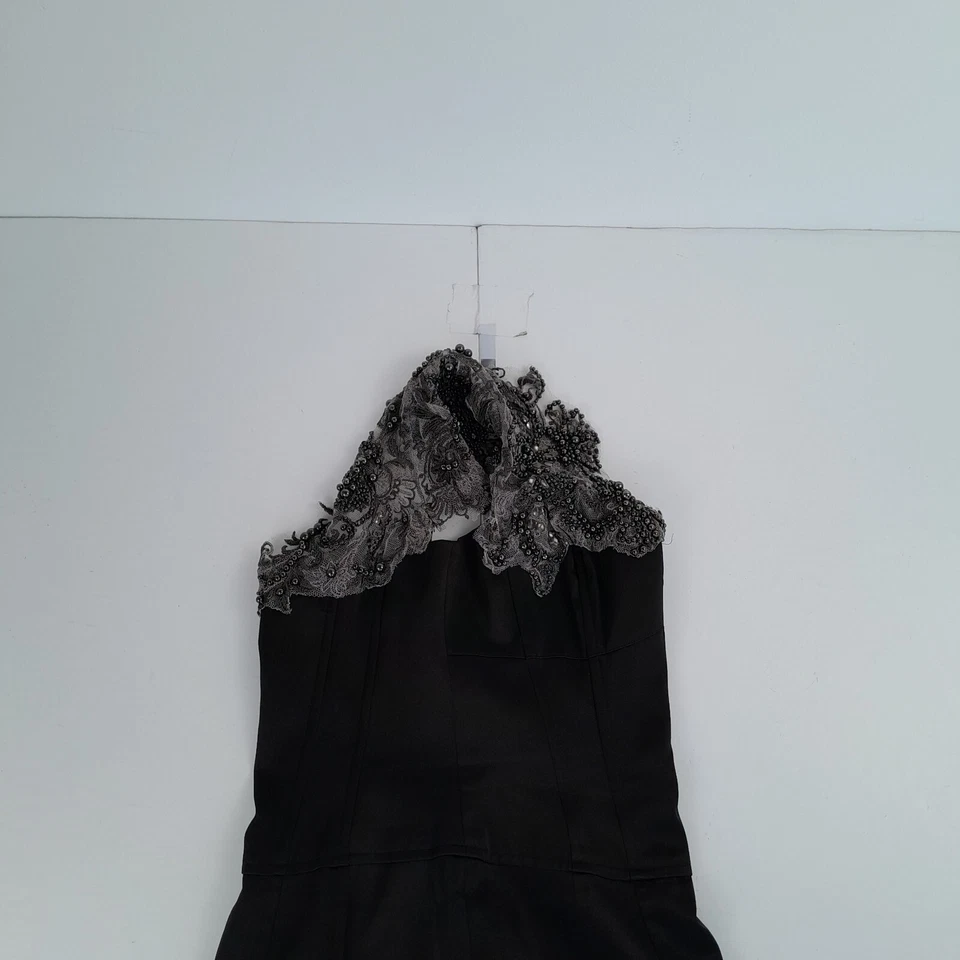 KAREN MILLEN Vestido 6 Negro Un Hombro Cuentas Hasta la Rodilla Satén - Imagen 2 de 4