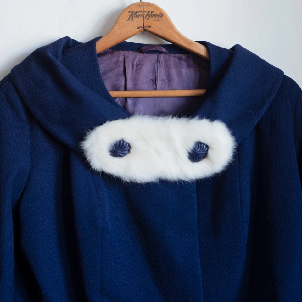 Jaqueta 1950s/60s Azul Marinho - Vintage Retrô - M 14 - Pele branca - mangas de pulseira - Imagem 2 de 4