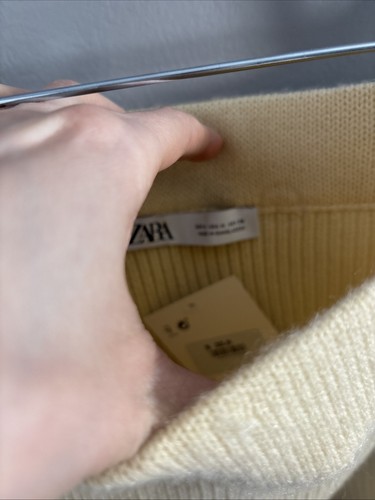 Zara Cream Colored Sweater Skirt Or Top Medium - Picture 3 of 4