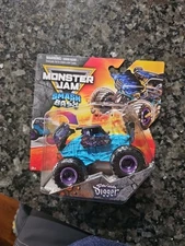 Monster Jam Smash & Bash SON UVA DIGGER Series 2 NEW! SpinMaster