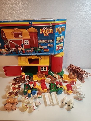 80s Li'l Playmates Vintage Farm Set 7830 Lot Extra Tractors, Animals & Fencing!