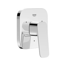 Cubeo 1-Handle Wall Mount Tub Shower Trim in Starlight Chrome with 3-Way Diver