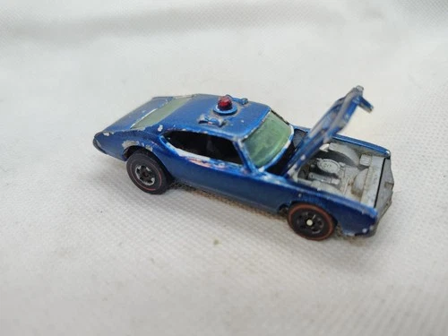 Hot Wheels Redline, State Police Cruiser Olds 442 Painted Blue, US Opening Hood