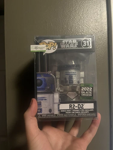 STAR WARS CELEBRATION 2022 FUNKO POP! R2-D2 Diamond Collection LE3000