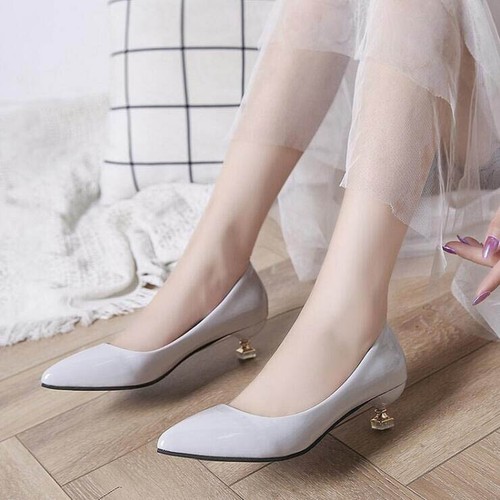 work pumps low heel