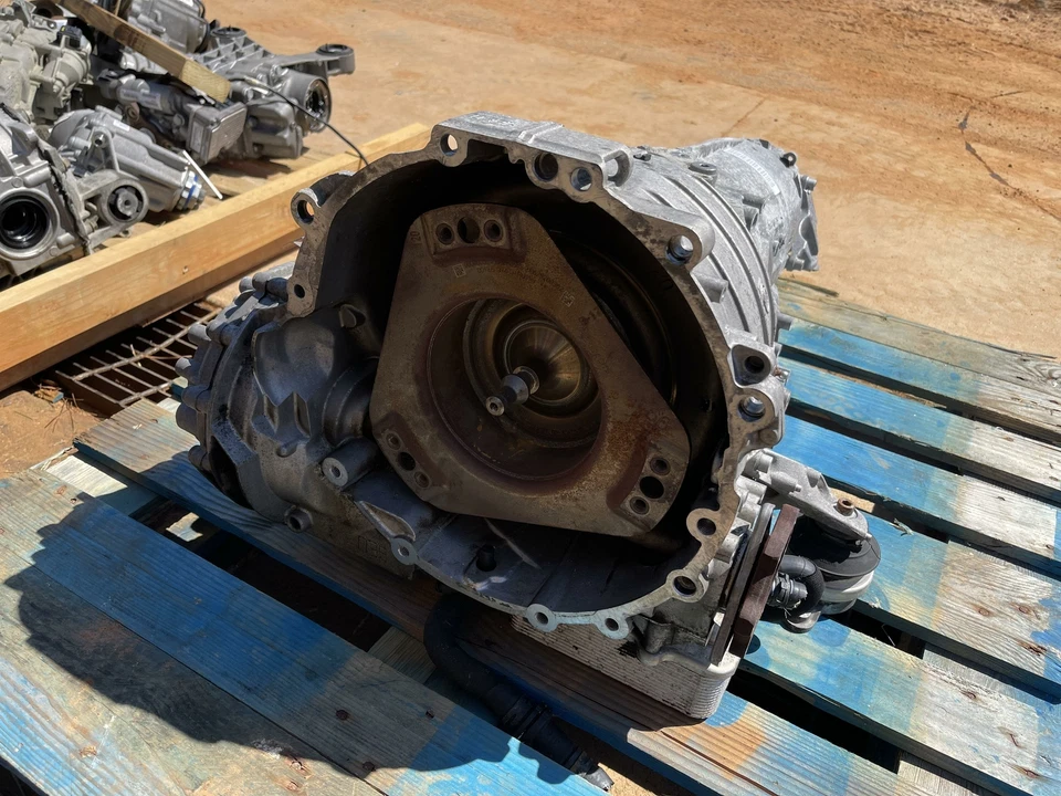 07-09 AUDI S8 D3 5.2L AWD AUTOMATIC TRANSMISSION JLM 113K MILES - Image 2 of 4