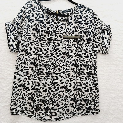 Blouse Leopard Mob Wife Glam Edgy Y2K Going-Out Bold Chic Goth Alt Girl Size M