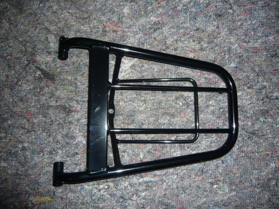 porte bagage neuf , d'origine pour YAMAHA CW 50 BOOSTER BW'S réf 3WV-F4842-00-11 - Imagen 2 de 4