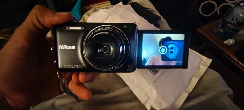 NIKON COOLPIX S6600 SCHWARZ DREHBARES DISPLAY IDEAL für SELFIES (wie neu) - Bild 4 von 4