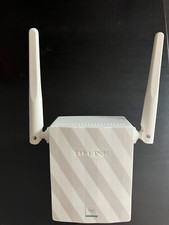 TP Link N300 WiFi Range Extender TL WA855RE Great Condition 