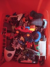 Playmobil Kiste Figuren Rennwagen Traktor Feuerwehr 