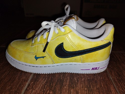 Nike Air Force 1 Low Peace, Love, And Basketball DC7299-700 Size 3Y - Picture 5 of 11
