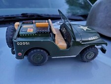Vintage 1950's Showa Tin Litho Toy Patrol Jeep Friction Japan Back Seat Gun