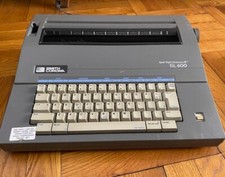 Vintage Smith Corona SL600 Typewriter w/cover thumbnail