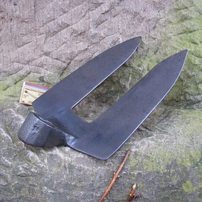 alte Hacke geschmiedete Feldhacke 2zinkig 310mm Gartenhacke Karst 1,4kg