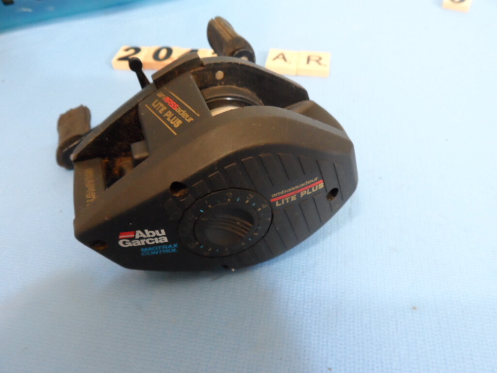 U2041 AR ABU GARCIA AMBASSADEUR LITE PLUS BAITCASTING REEL | eBay